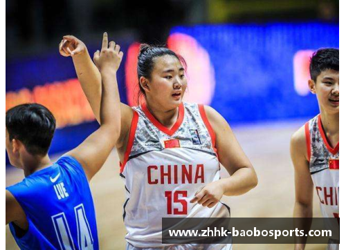 宝博体育韩旭与刘禹彤双塔坐镇，大运会中国女篮夺得金牌的辉煌时刻 - 副本